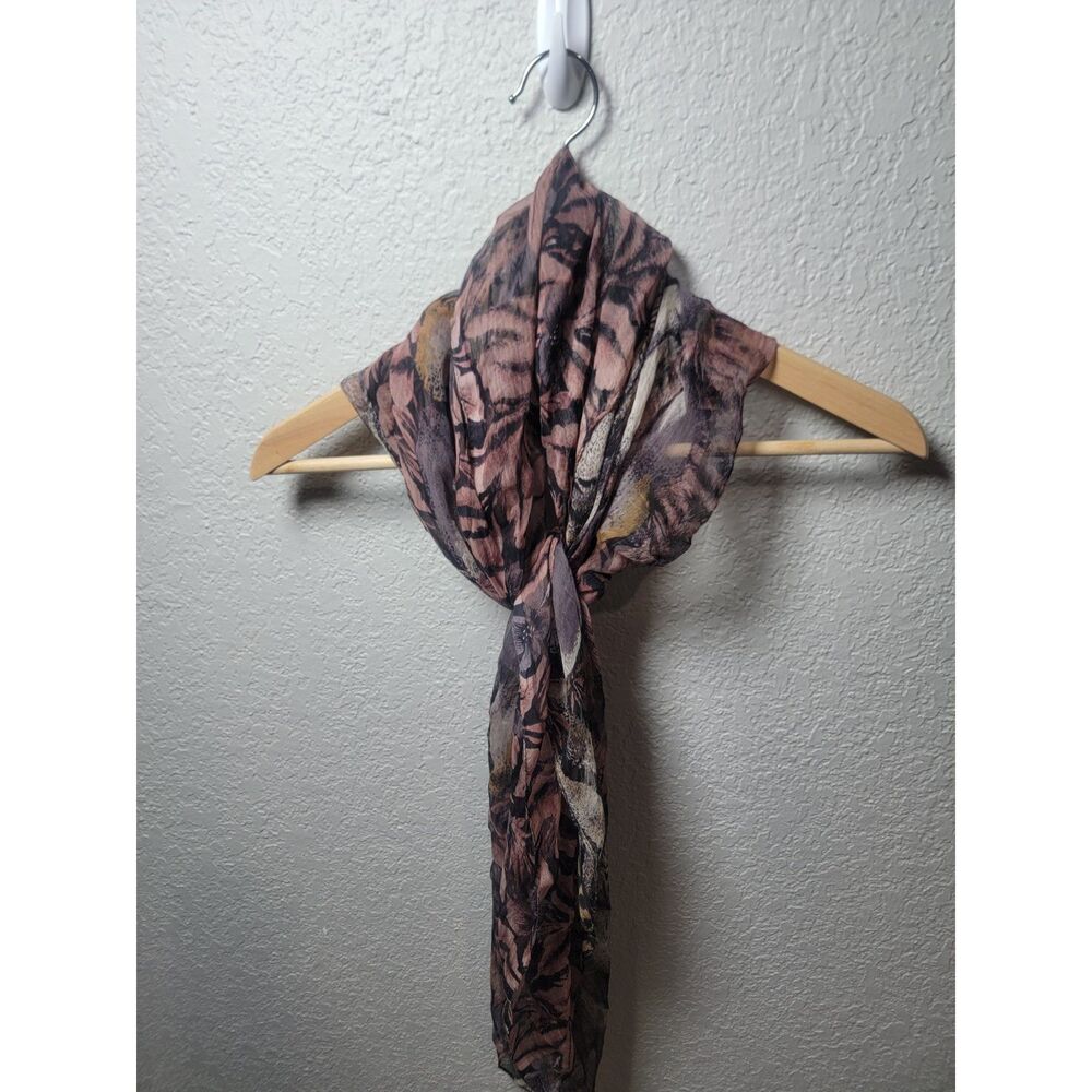 Columbus Accessoires by Codello Tiger Print Scarf Pink Gray 100% Viscose Shawl